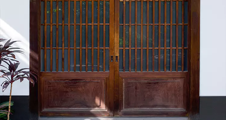 Accordion Patio Doors Repair in Boynton Beach, FL