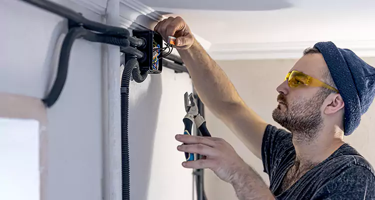 Garage Door Opener Cable Repair in Boynton Beach, FL