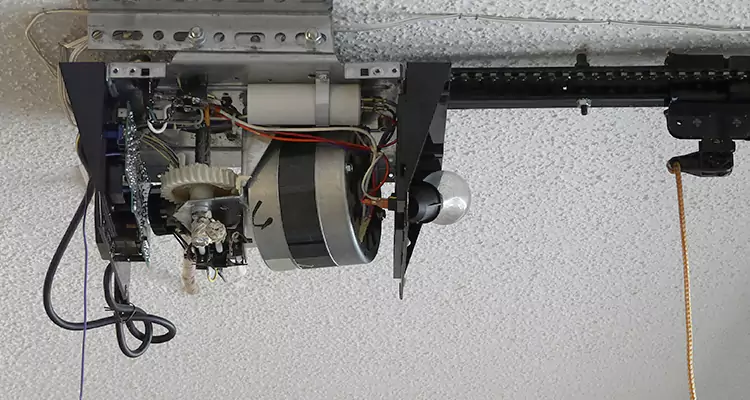 Emergency Garage Door Opener Repair in Boynton Beach, FL