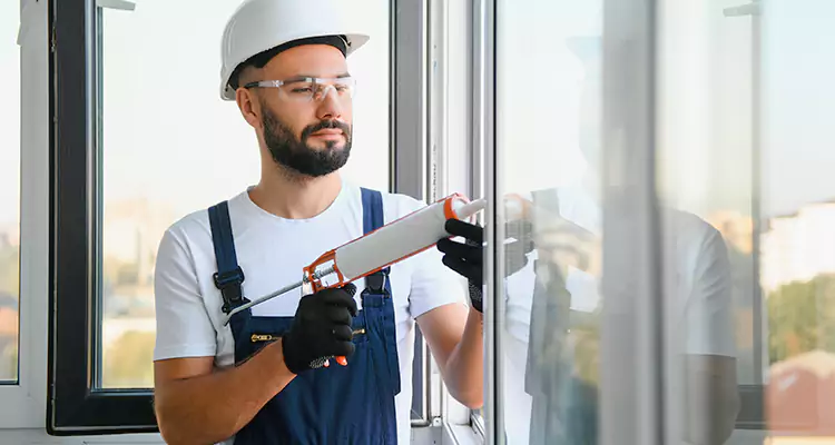 Retractable Screens Repair for Patio in Boynton Beach, FL