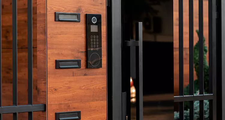 Automatic Door Maintenance in Boynton Beach, FL