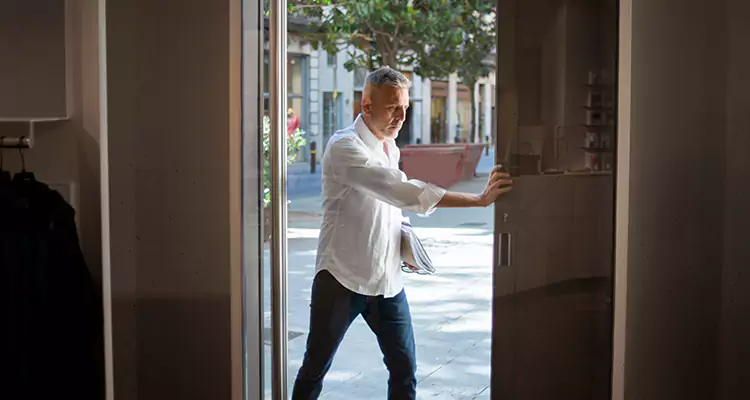 Track Cleaning and Repair for Stuck Doors in Boynton Beach, FL