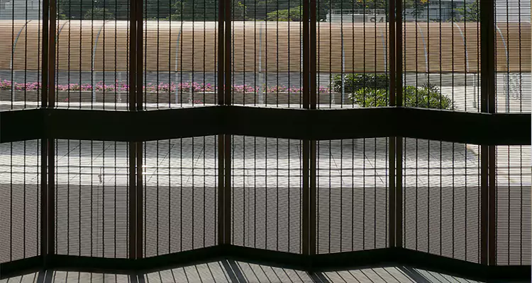 Front Screen Door Repair in Boynton Beach, FL