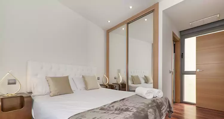 Sliding Wardrobe Door Mirror Replacement in Boynton Beach, FL