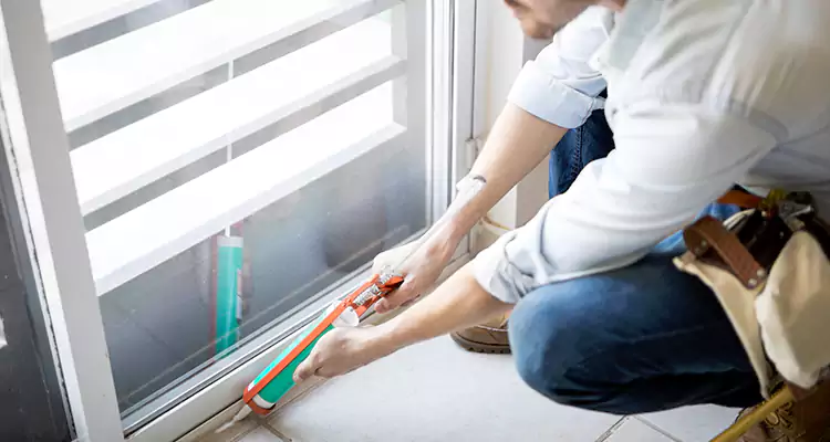 Dap Window Caulk Repair in Boynton Beach, FL